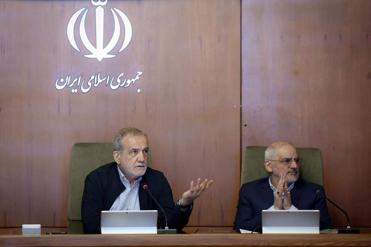 ظرفیت‌های کشور برای حفظ تولید و اشتغال به میدان بیاید