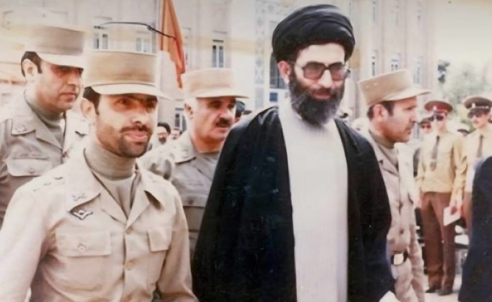 مهندسیِ مقاومت؛ مدیریت امام خامنه‌ای (رضوان‌الله علیه) در دوران دفاع مقدس