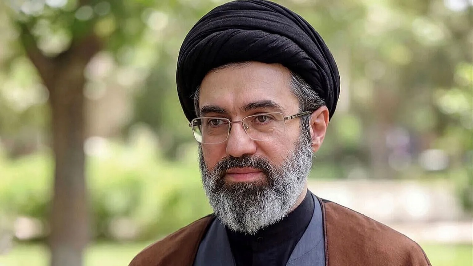 پیام رهبر انقلاب در پی ارتحال حضرت آیت‌الله‌ شبیری