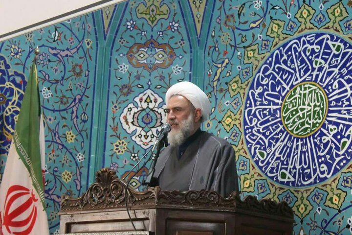 حجت‌الاسلام آقاحسینی امام جمعه بویین‌زهرا شد
