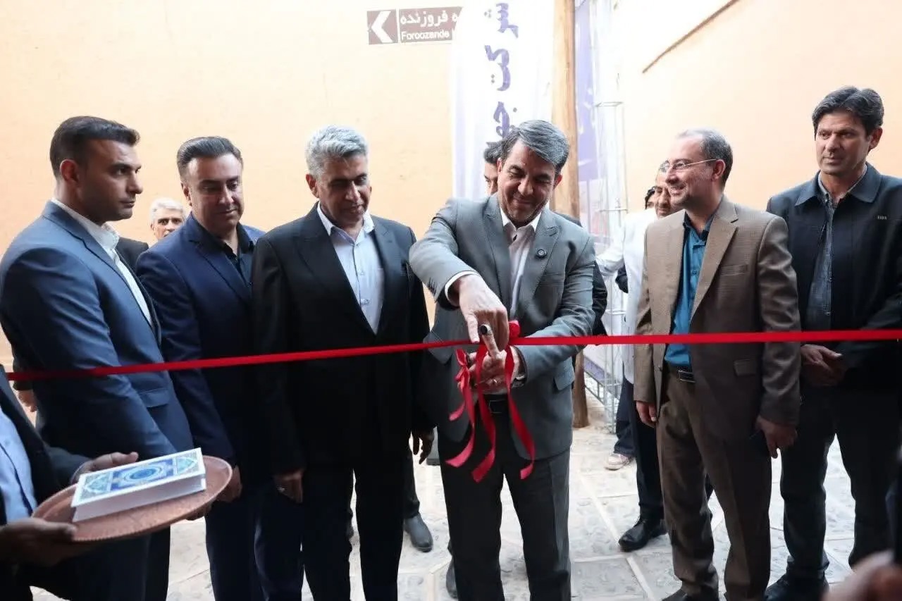 بهره‌برداری از هتل سنتی نصر (خانه تاریخی فرخزاد) با حضور استاندار کرمان