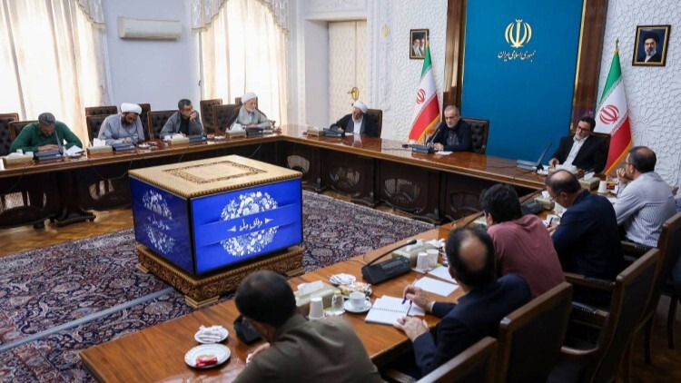 مشکلات کشور را باید با طرح‌های عملیاتی و فراجناحی حل کنیم
