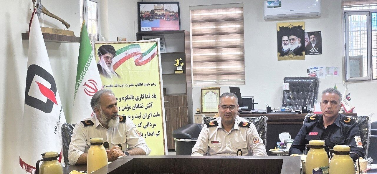گلایه آتش‌نشانی نیشابور از توزیع نابرابر تجهیزات و بودجه