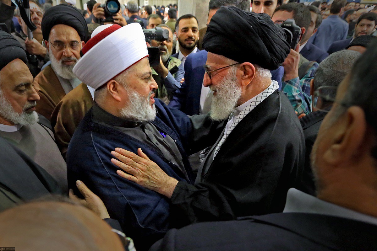 چرا رهبران انقلاب اسلامی بر وحدت تأکید دارند؟