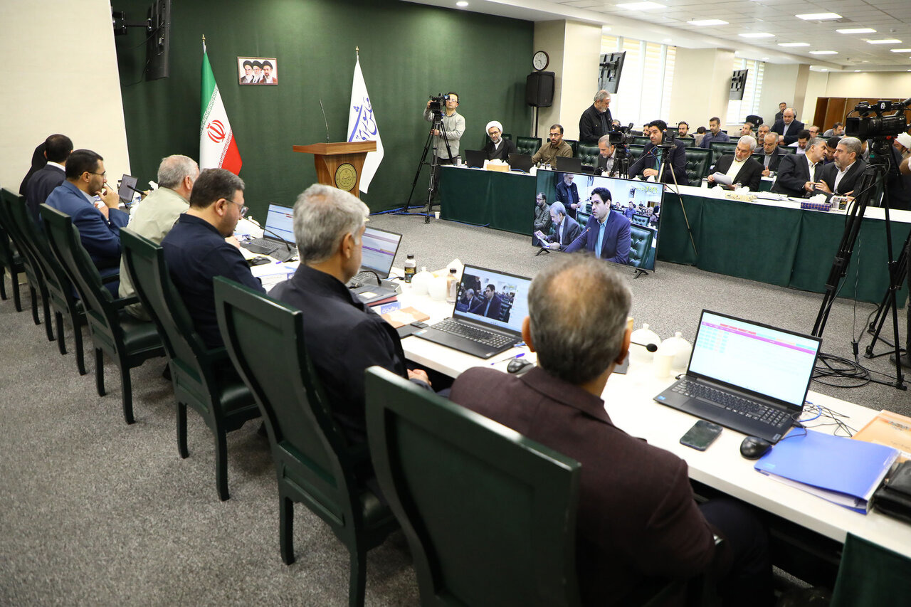 نطق نمایندگان مجلس در بررسی صلاحیت وزیر پیشنهادی دفاع