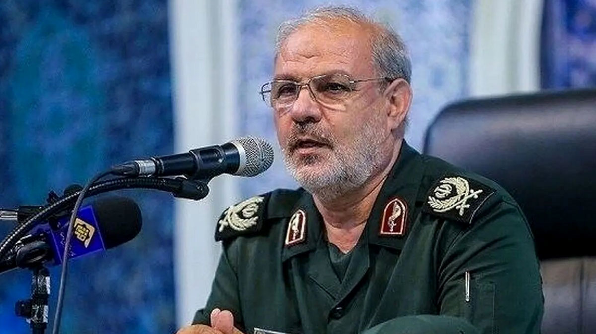 سردار محبی: تنگه هرمز همچنان بسته می‌ماند