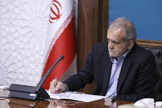 رئیس جمهور فرا رسیدن روز ملی قزاقستان را تبریک گفت