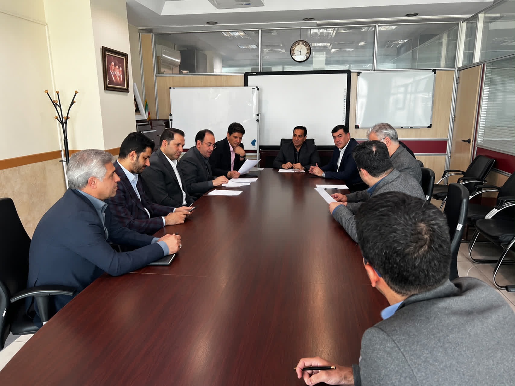بررسی سرمایه‌گذاری در نوسازی خطوط ریلی استان کرمان
