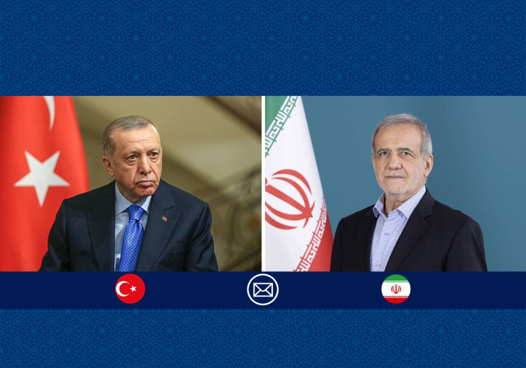 پزشکیان در پیامی فرا رسیدن روز ملی ترکیه را تبریک گفت